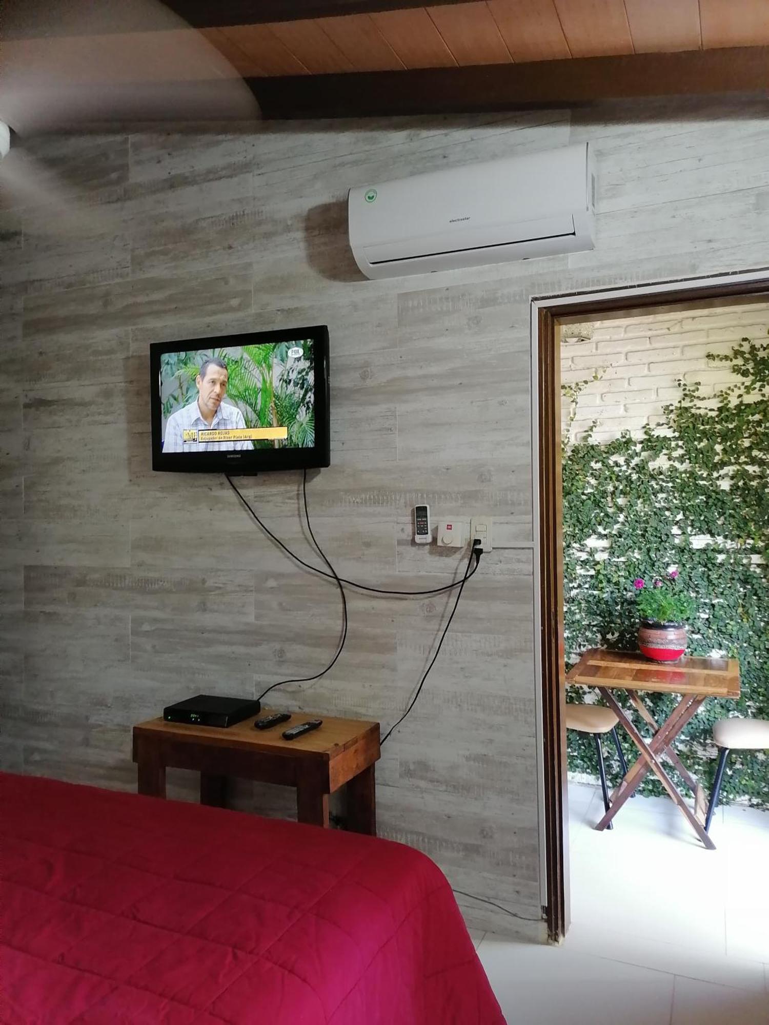 Granados Bed & Breakfast Asuncion Exterior photo