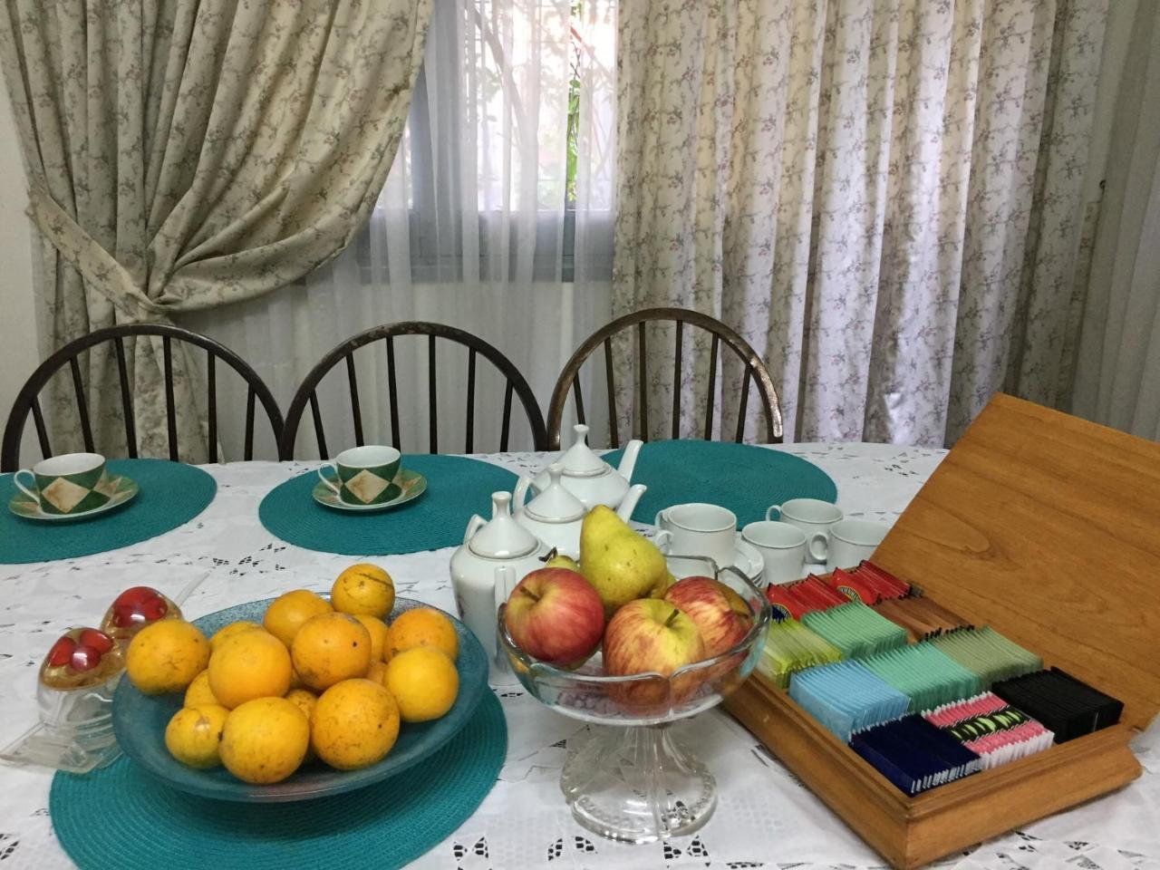 Granados Bed & Breakfast Asuncion Exterior photo