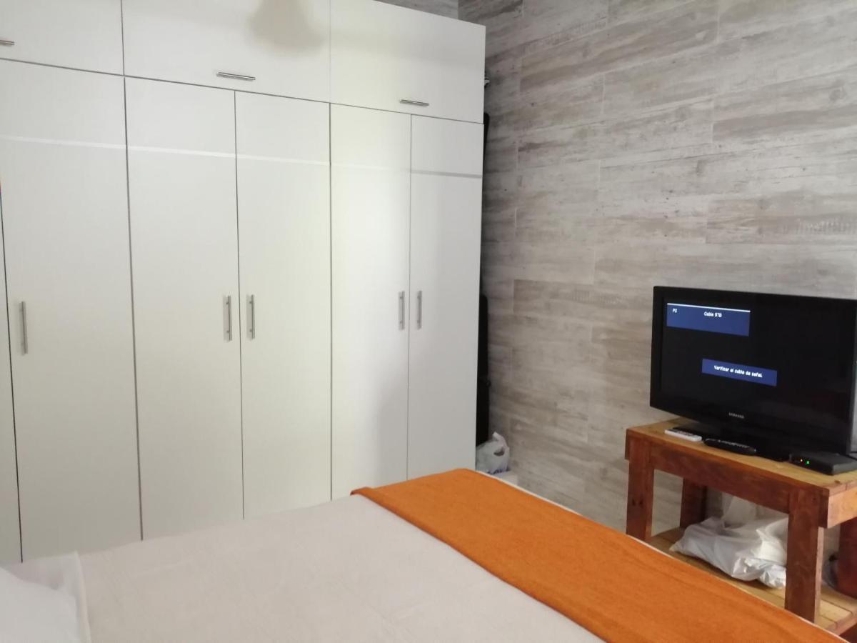 Granados Bed & Breakfast Asuncion Exterior photo